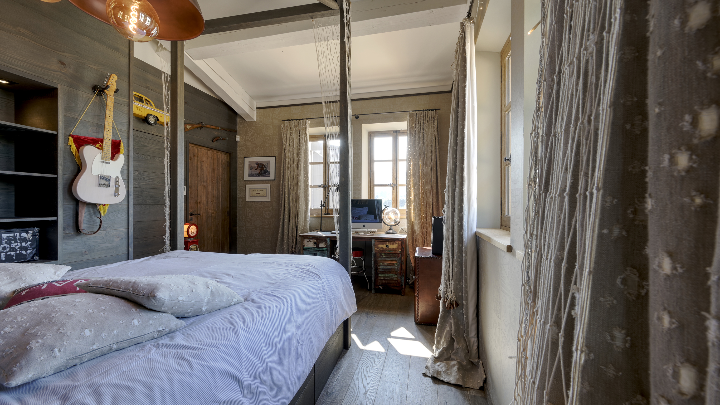 Slide show