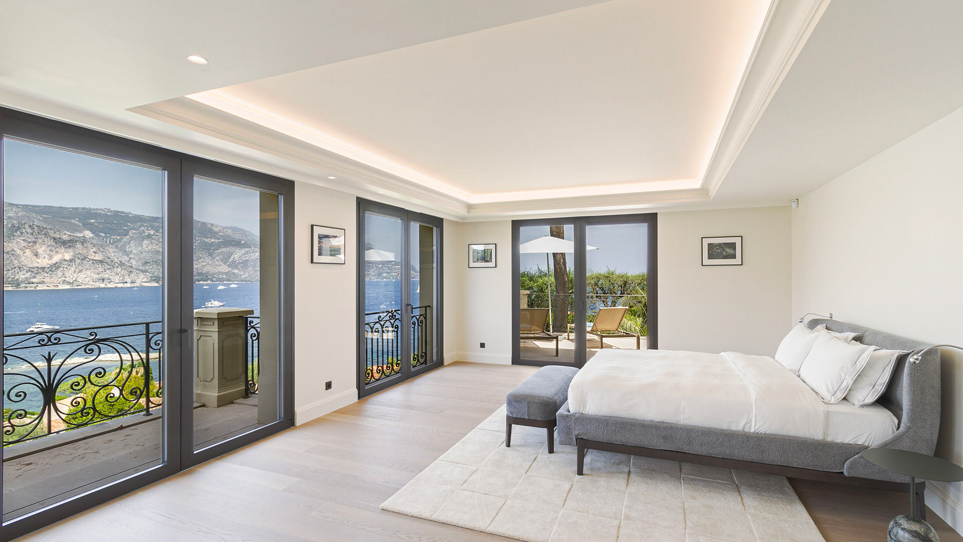 Slide show